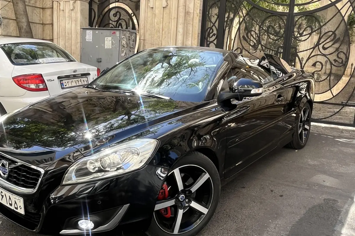 ولوو،  C70 کروک