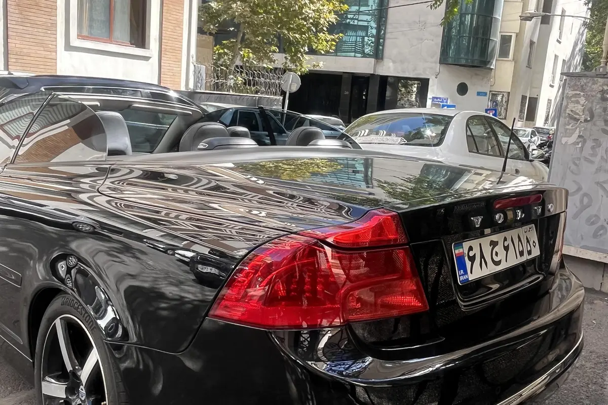 ولوو،  C70 کروک