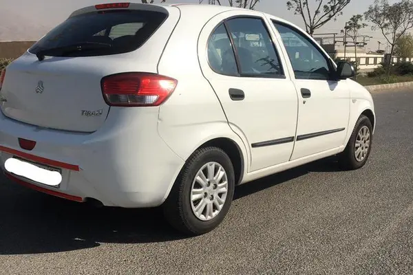 تیبا، هاچ بک