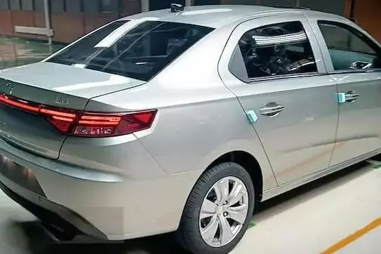 تارا، اتوماتیک V4