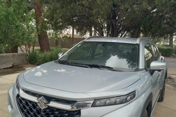 سوزوکی  فرانکس هیبرید