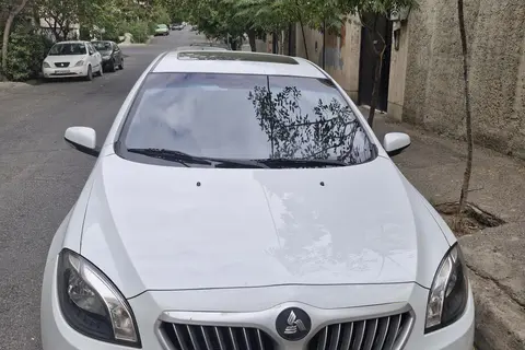 برلیانس، کراس