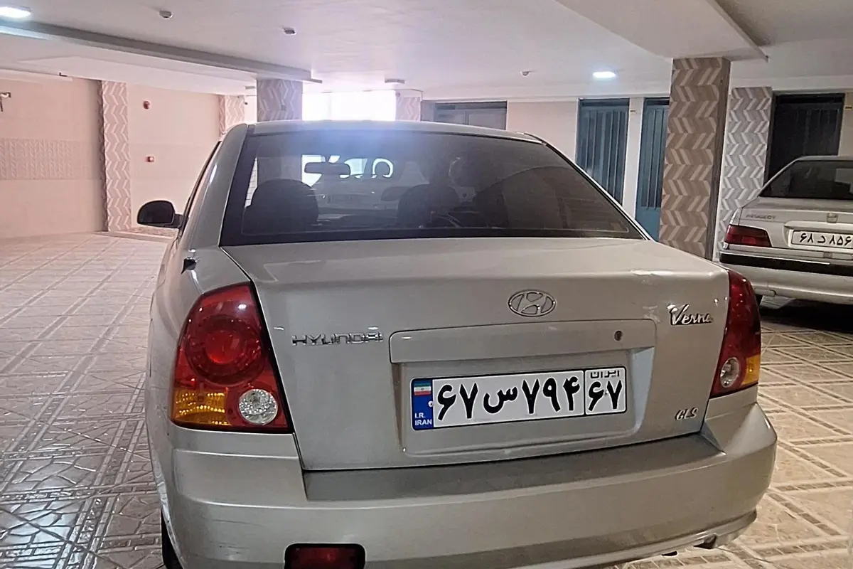 هیوندای  ورنا