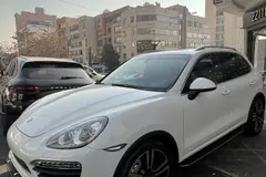 پورشه، کاین