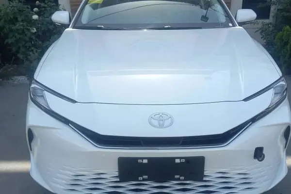 تویوتا، کمری هیبرید