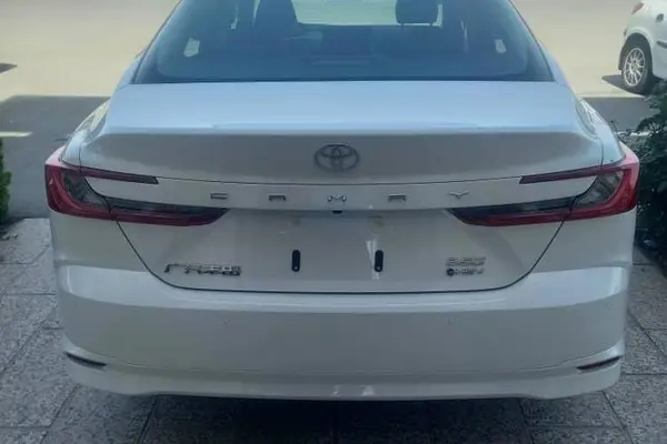 تویوتا، کمری هیبرید