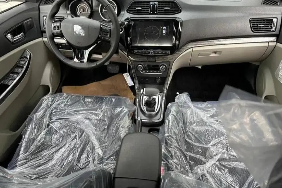 شاهین  اتوماتیک CVT