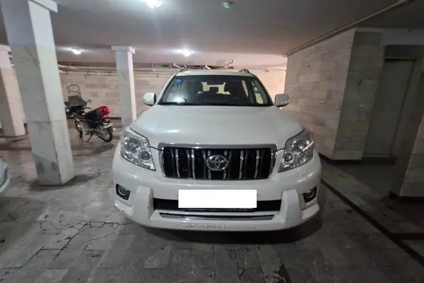 تویوتا  پرادو دو در