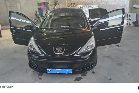 پژو، 207