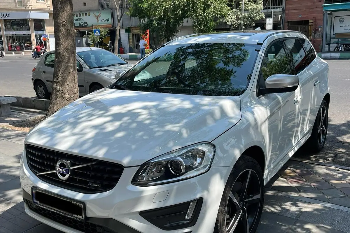 ولوو  XC60