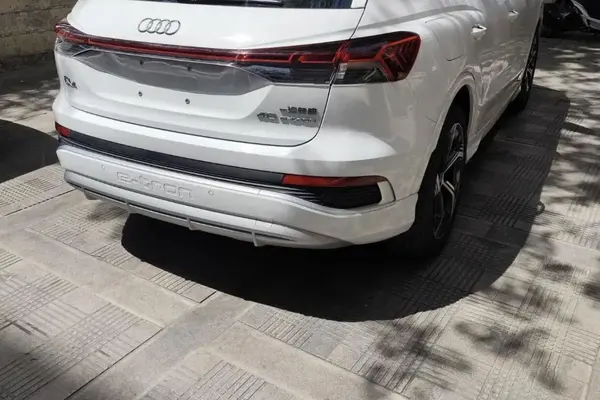 آئودی  Q4 e-tron