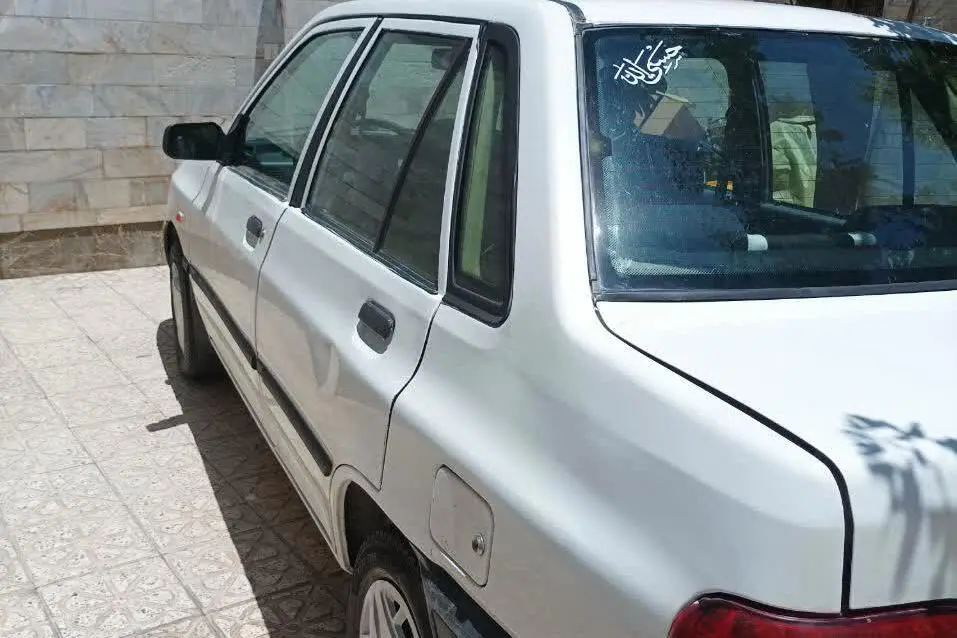 پراید،  صندوق دار