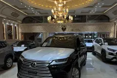 لکسوس، LX
