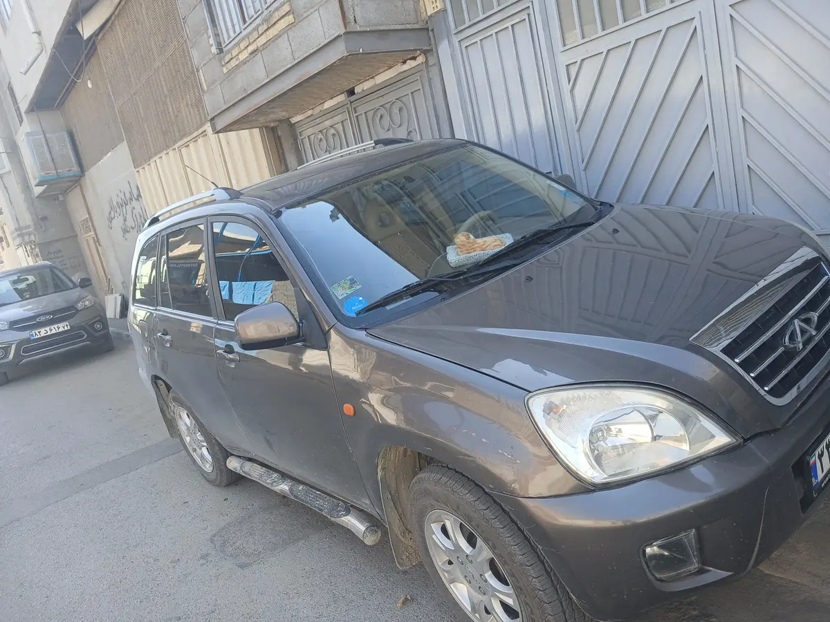 ام وی ام،  X33