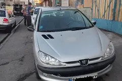 پژو، 206