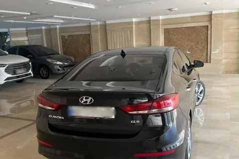 هیوندای، النترا