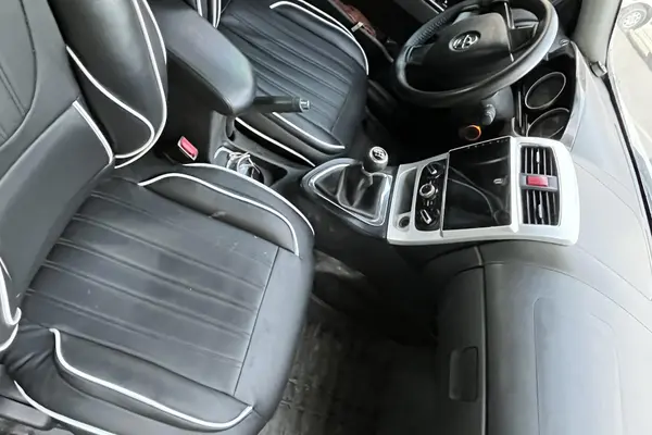 برلیانس، H330