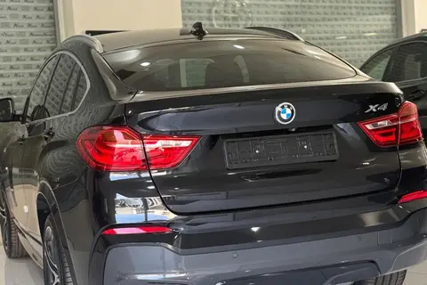 ب ام و، X4