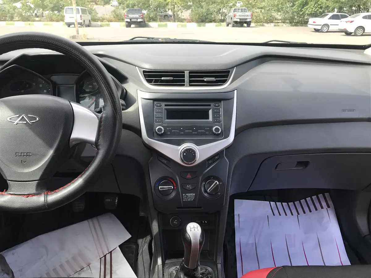 ام وی ام،  315هاچ بک