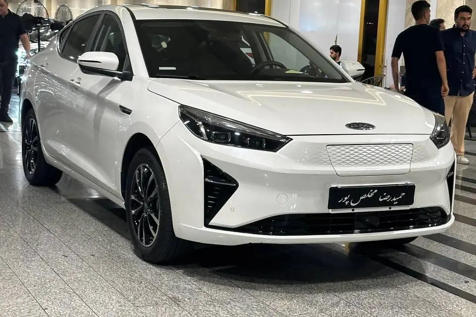 کی ام سی،  eJ7