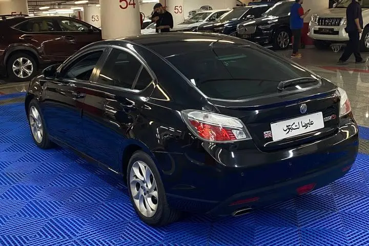 ام جی،  6