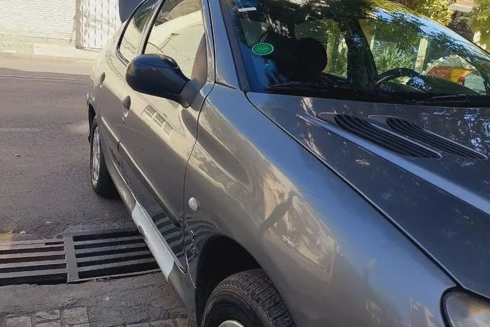 پژو،  206 SD