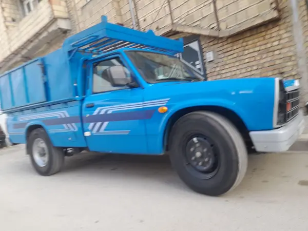 زامیاد، وانت نیسان