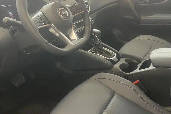 نیسان، قشقایی