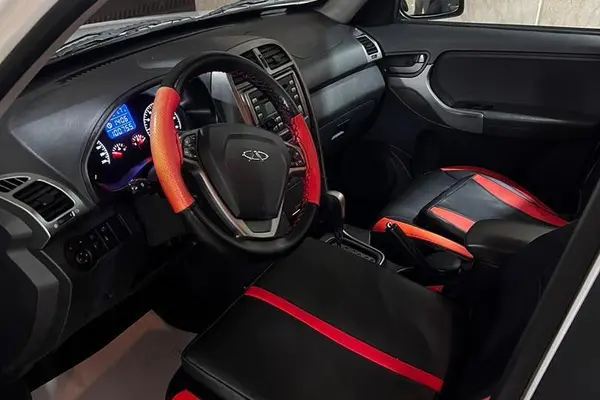 ام وی ام، X33