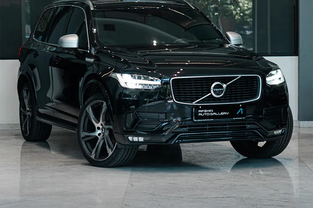 ولوو،  XC90