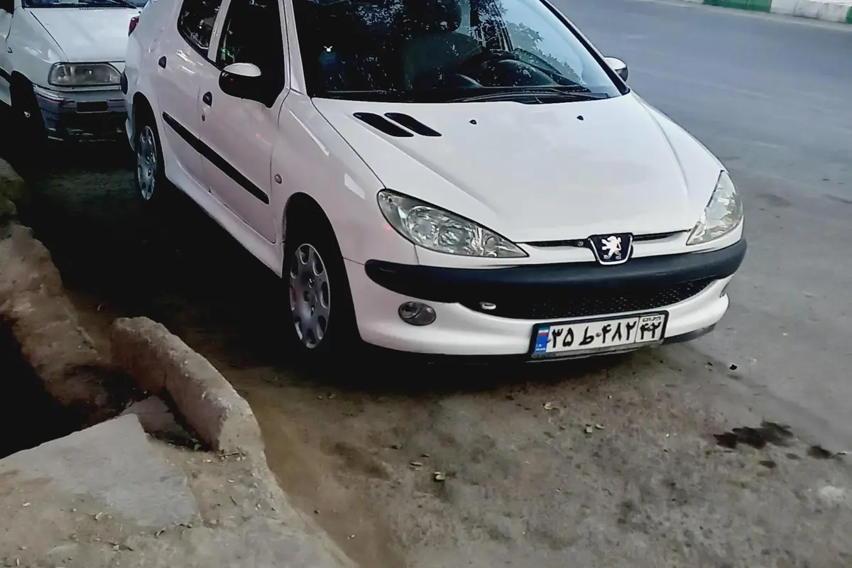 پژو،  206 SD