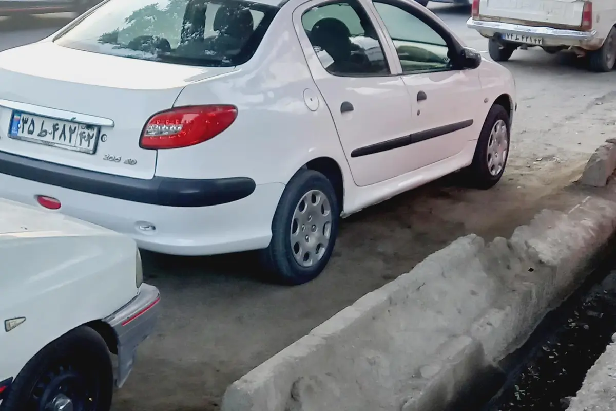 پژو،  206 SD