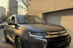 میتسوبیشی، اوتلندر