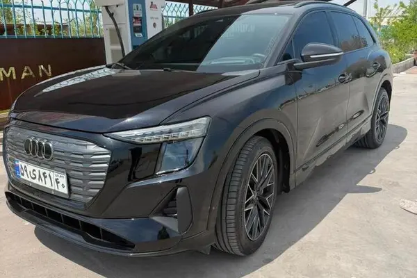 آئودی  Q5 e-tron
