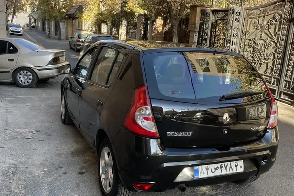 رنو، ساندرو