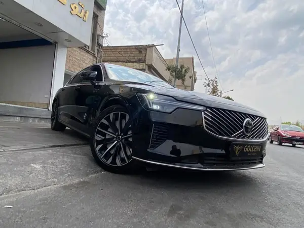 ولوو  S90