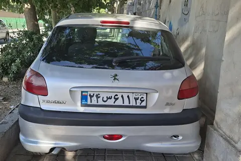 پژو، 206