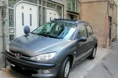 پژو، 206