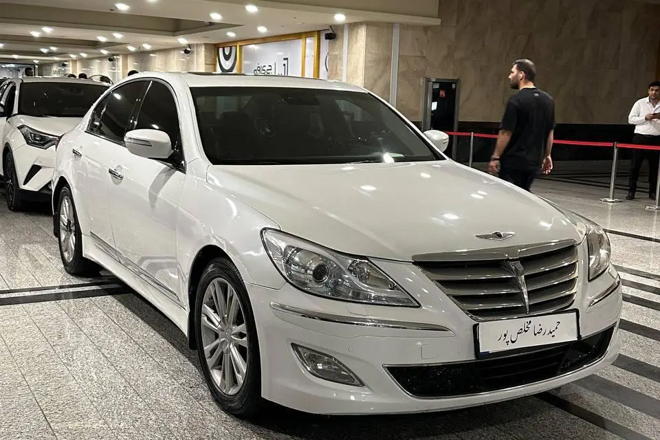 هیوندای،  جنسیس