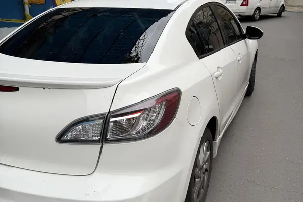 مزدا، 3 نیو صندوق دار