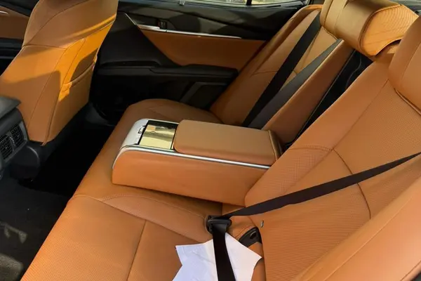 تویوتا، کمری هیبرید