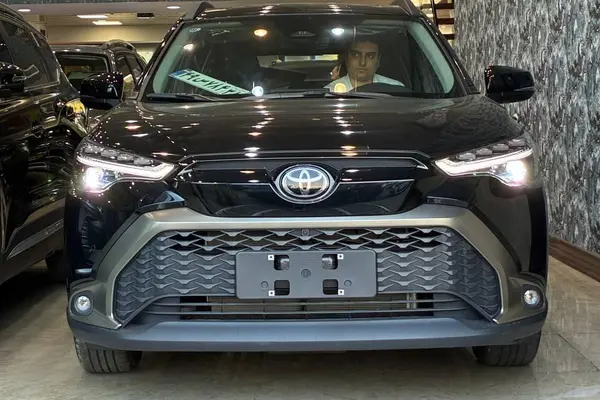 تویوتا، فرانت لندر هیبرید