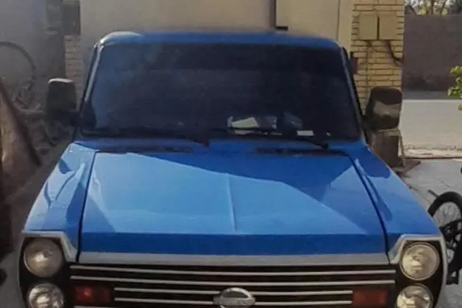 زامیاد،  وانت نیسان