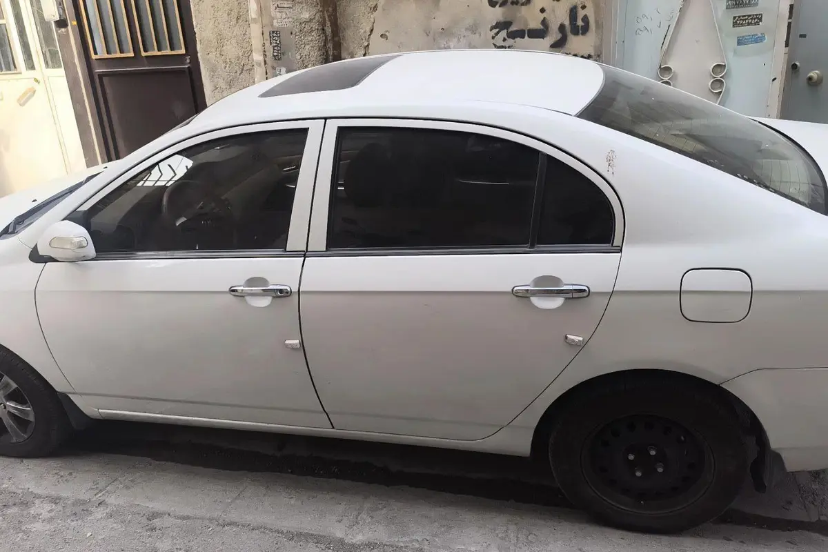 لیفان،  620