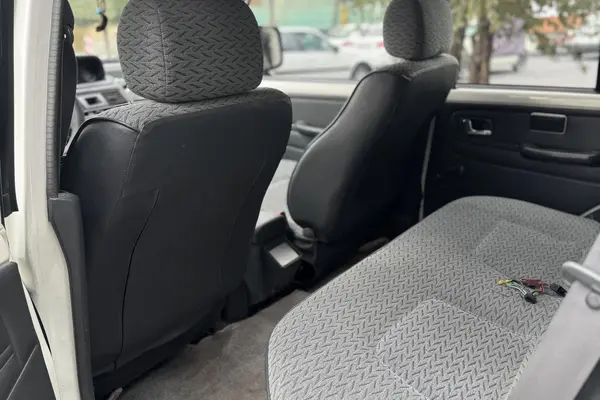 میتسوبیشی، پاجرو چهار در