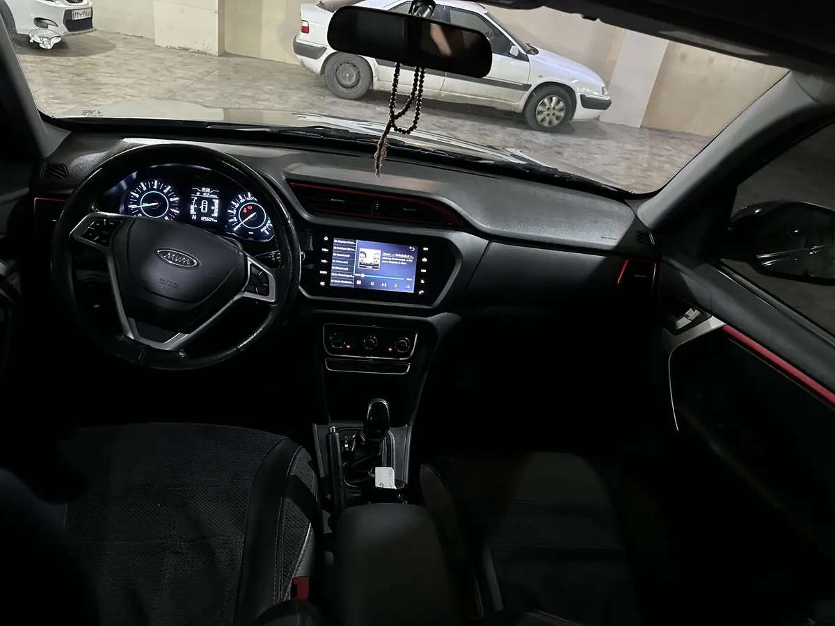 ام وی ام،  X33 S