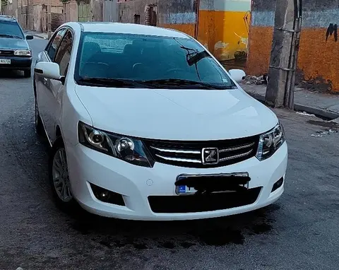 زوتی، آریو