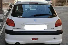 پژو، 206