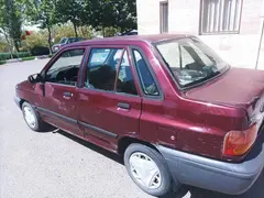 پراید، صندوق دار