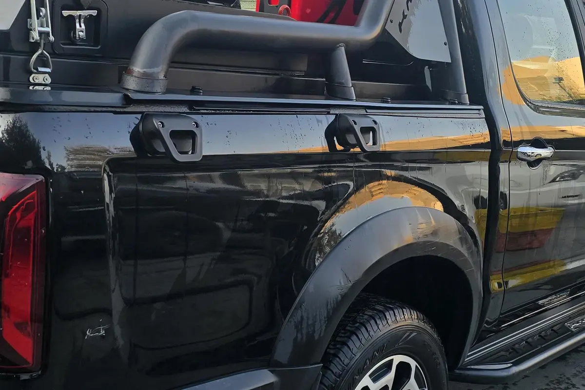 کی ام سی،  T9